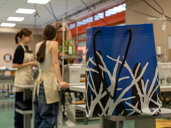 Confection des sacs au Lycée Élisa Lemonnier de Petit-Quevilly